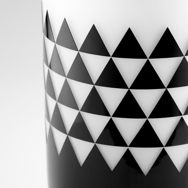 Vector Black & White Vase