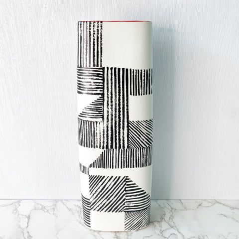 Domino Black & White Vase